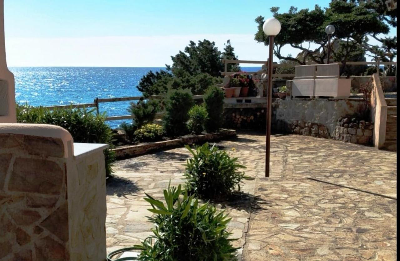 Villa Vera Trifamigliare Con Ingresso Diretto 20 Mt Al Mare Clima Wi-Fi Bbq カーラ・リベロット エクステリア 写真